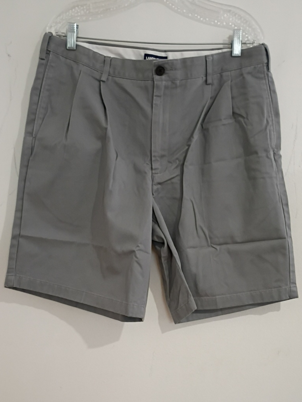 Lands' End Men's Gray Flat Front Shorts — Light Gray